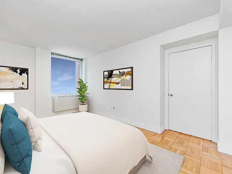 215 E 96th St #25A — Photo 6