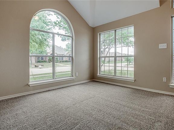 5th image of 5301 Greyson Dr