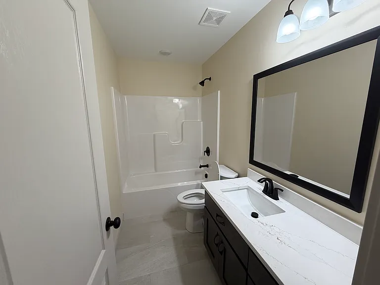 148 Wooded Glen Dr — Photo 15