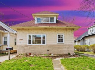 12738 Elm St, Blue Island, IL 60406
