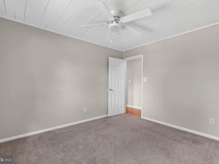 1527 Cold Bottom Rd — Photo 42
