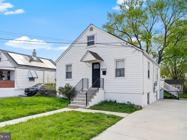 907 Martin Rd, Essex, MD 21221