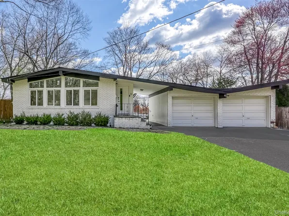 16 S Lexow Avenue, Nanuet, NY 10954