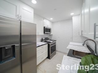 22-10 47th St #1N, Astoria, NY 11105