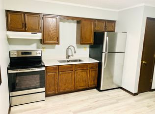 315 Bush St #3, Dekalb, IL 60115