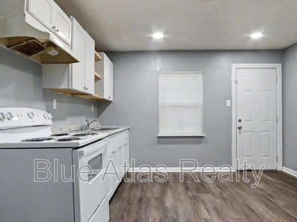 1212 Riverview Dr APT A