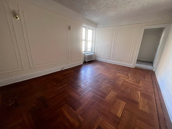 2nd image of 86 Thayer St #5D