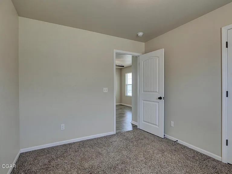 2521 Bird Ave — Photo 15