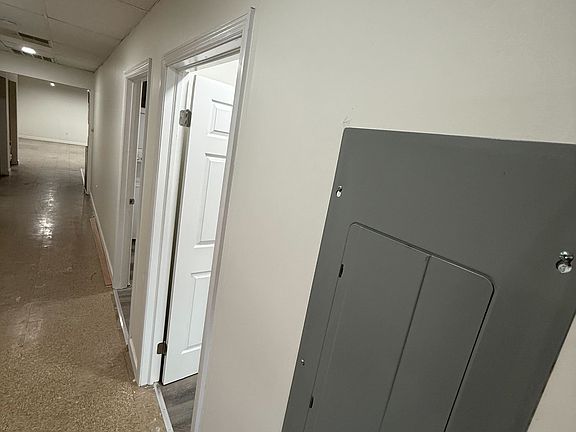 3rd image of 1127 Hamilton St #3