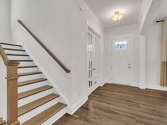 4th image of 1023 Wood Owl Way