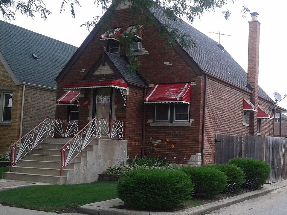 1st image of 2815 N Mont Clare Ave