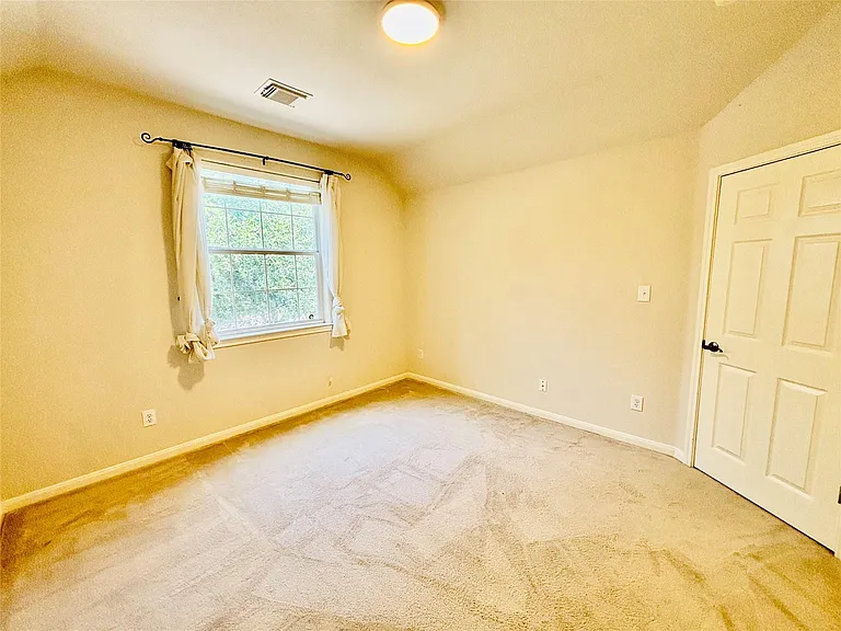 4430 Pasada Ln — Photo 21