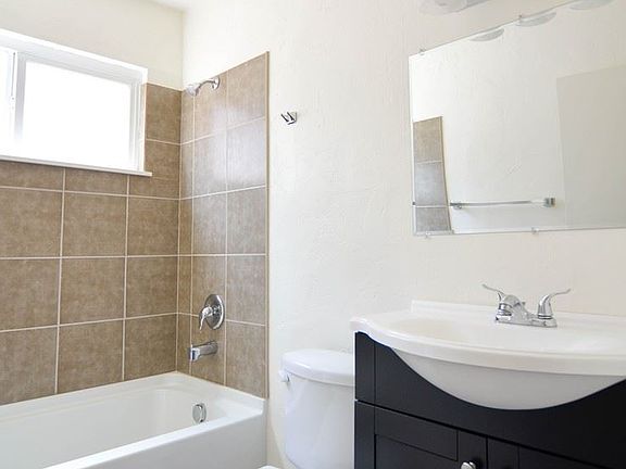 4th image of 2850 Pioneer Dr APT 36