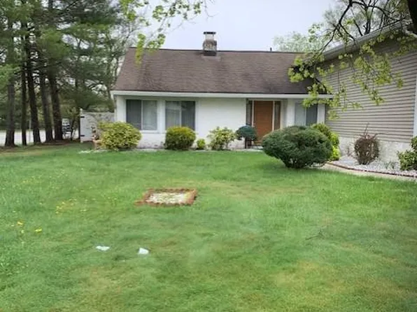 3 Patton Ln, Sicklerville, NJ 08081