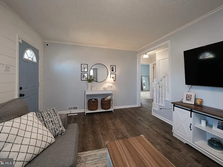 2640 Grandview Blvd — Photo 41