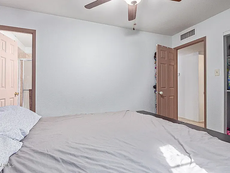 3314 W Port Au Prince Ln — Photo 9
