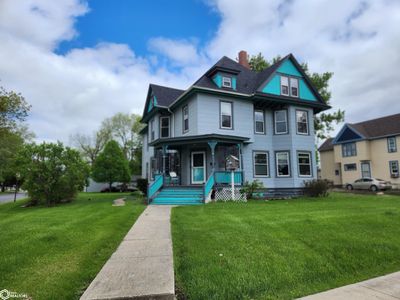832 High St, Grinnell, IA, 50112