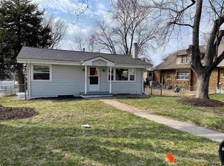 7110 S 38th St, Bellevue, NE 68147