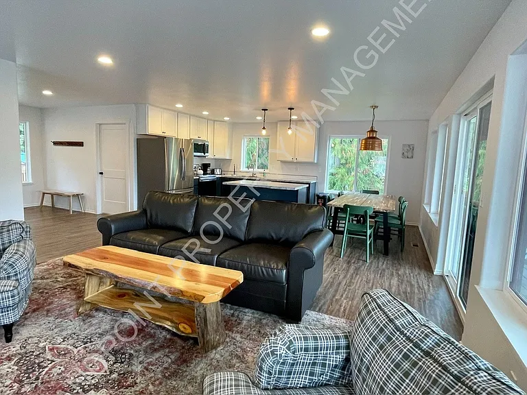 171 Cedar Dr — Photo 16