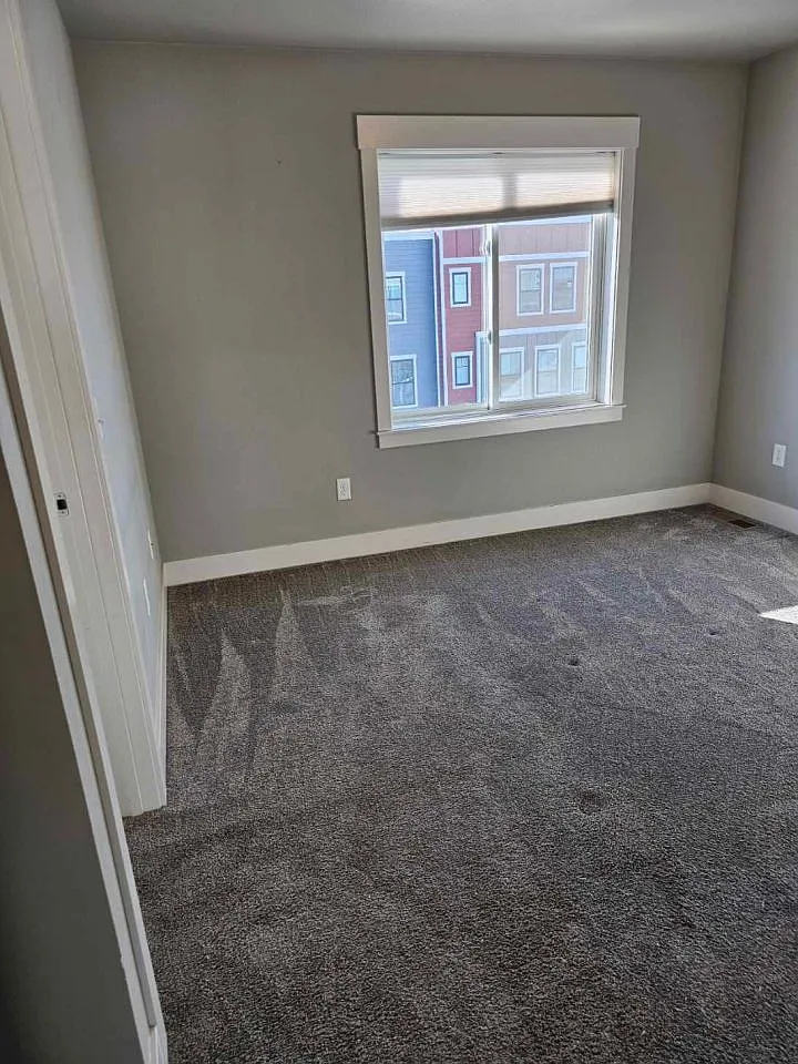 2 bed, 1.5 bath, $1,850 — Photo 4