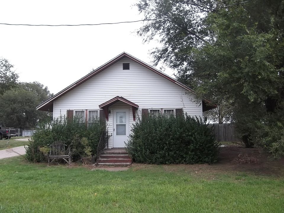 1st image of 19456 County Road 440