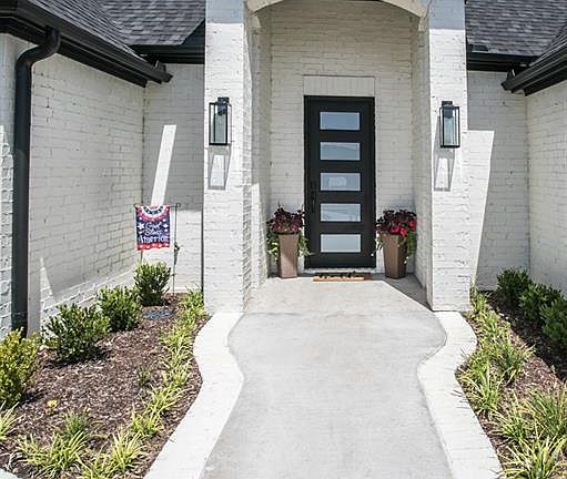 2nd image of 7314 Barton Creek Cir