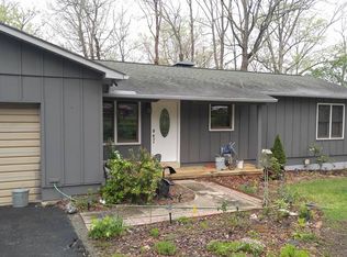 303 Fox Ridge Cir, Franklin, NC 28734