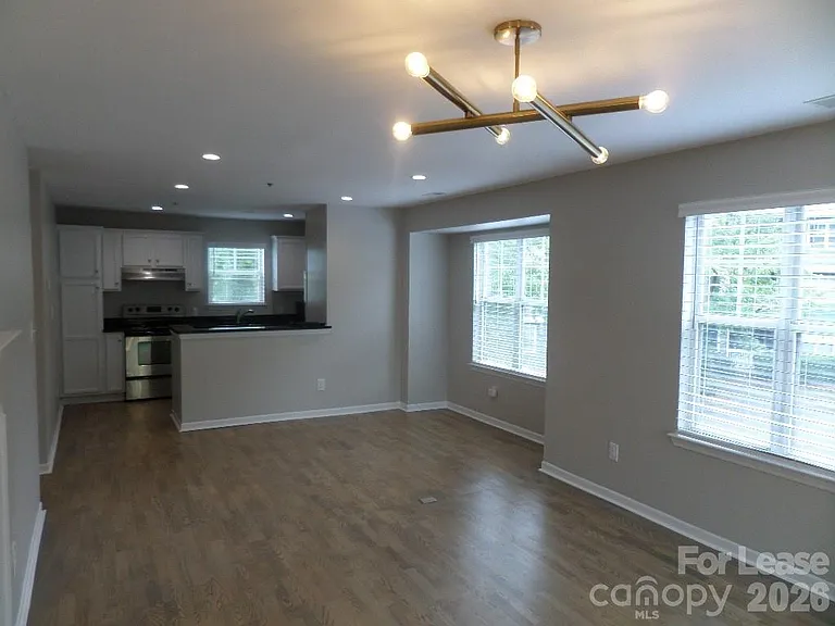 424 Mather Green Ave #N — Photo 5
