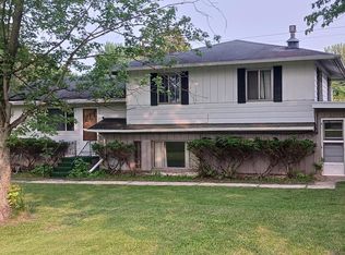 4376 E Snow Rd, Berrien Springs, MI 49103