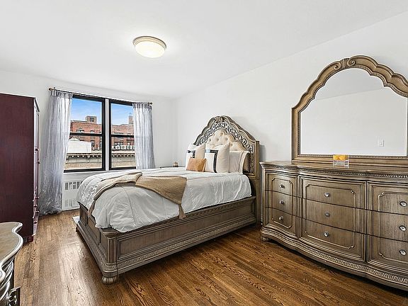 3rd image of 2701 Newkirk Ave APT 6E