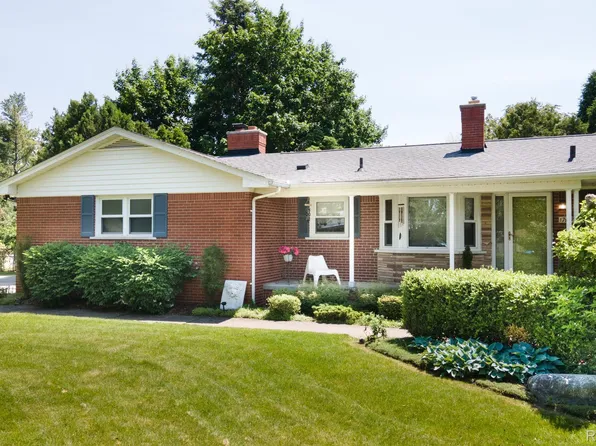 17417 Wiltshire Blvd, Lathrup Village, MI 48076