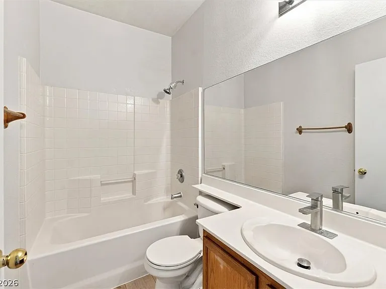 2681 Park Creek Ln — Photo 18