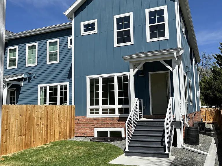 220 Briggs St #1 — Photo 37