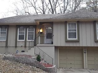 10829 Fuller Ave, Kansas City, MO 64134