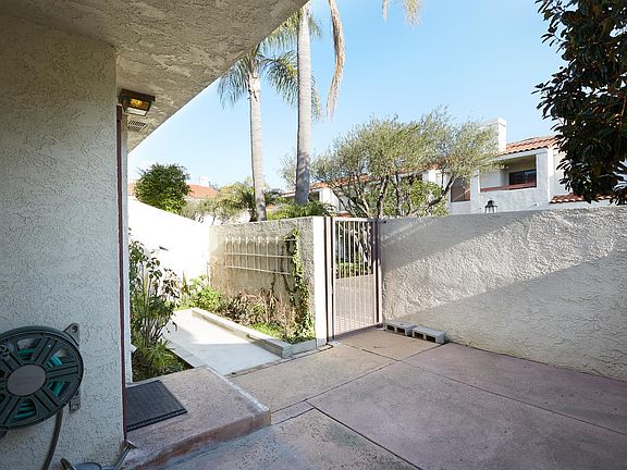 5th image of 2160 Plaza Del Amo Unit 173