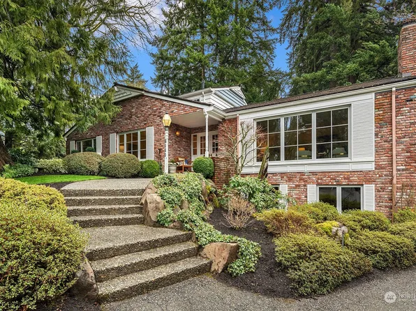 6150 90th Avenue SE, Mercer Island, WA 98040