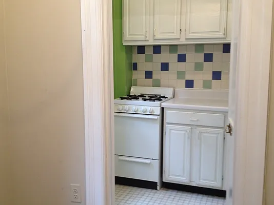 Rented by RC Realty Group of New York Inc | media 16