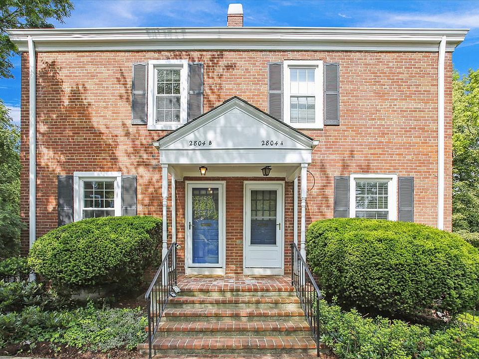 Private Front Entrance