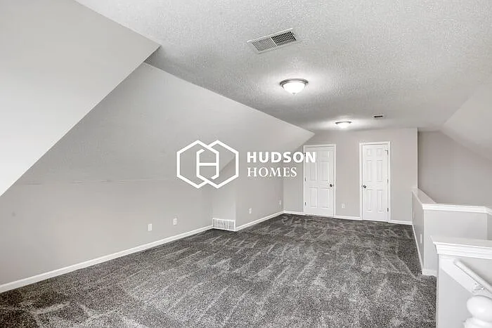 6519 Daybreak Dr — Photo 10