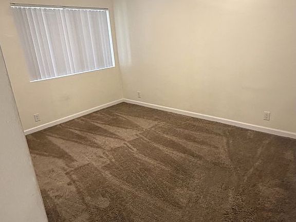 4th image of 3620 S Pacific Ave #328