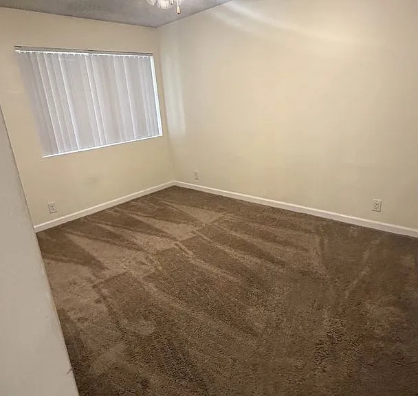 3620 S PACIFIC AVE — Photo 10