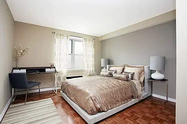 Rented by Red Apple Group