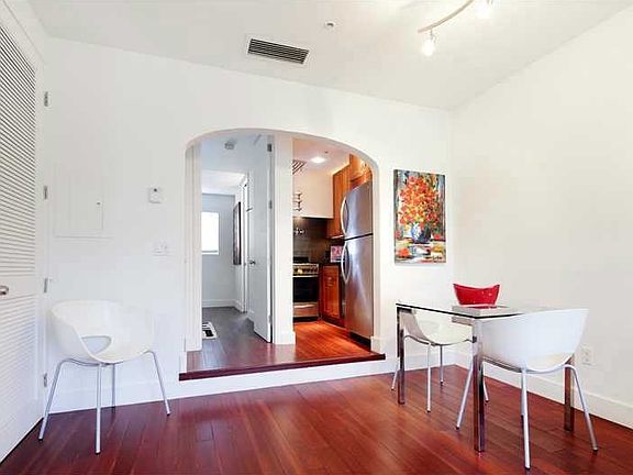2nd image of 1025 Michigan Ave APT 2A