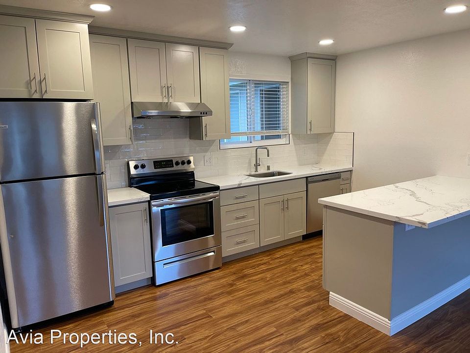 1st image of 670 1st Ln