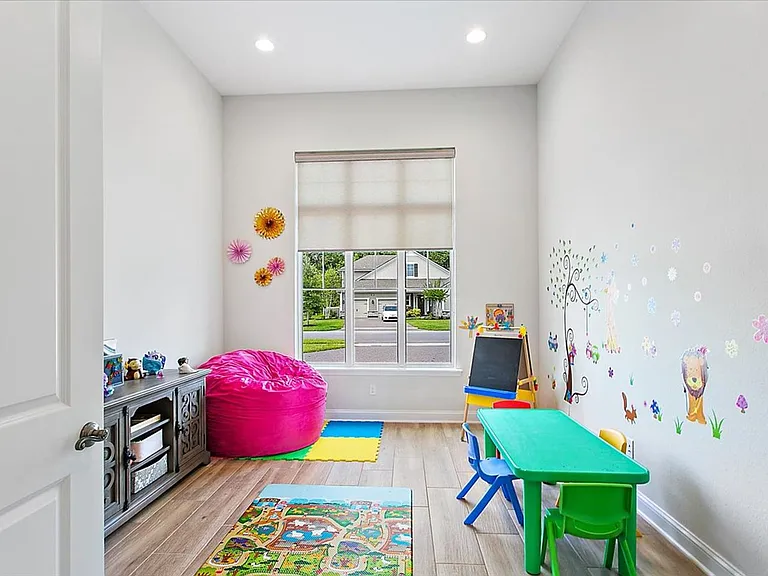 464 Park Forest Dr — Photo 18