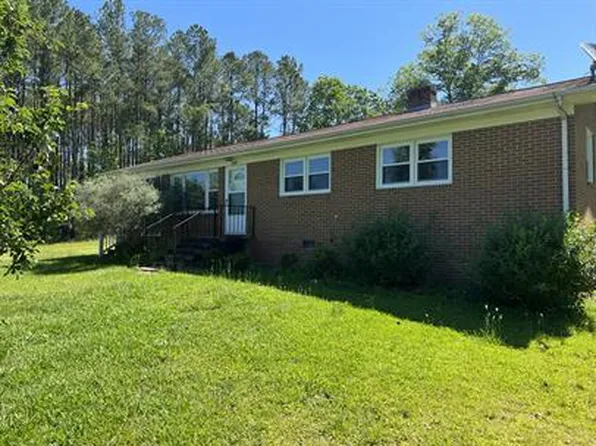 3805 Jefferson Davis Hwy, Sanford, NC 27332