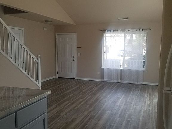 2nd image of 912 N Douglas Ave