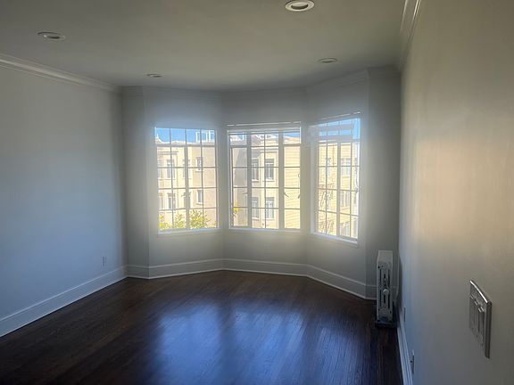 4th image of 175 Alhambra St #301