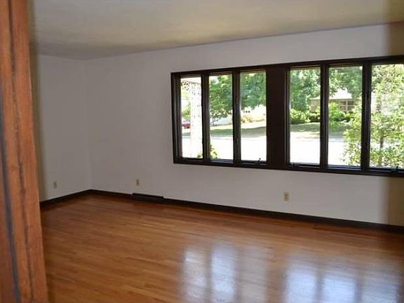 alt living room view