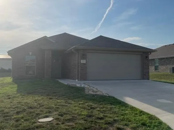 2131 Mia Faith Pl, Joplin, MO 64804